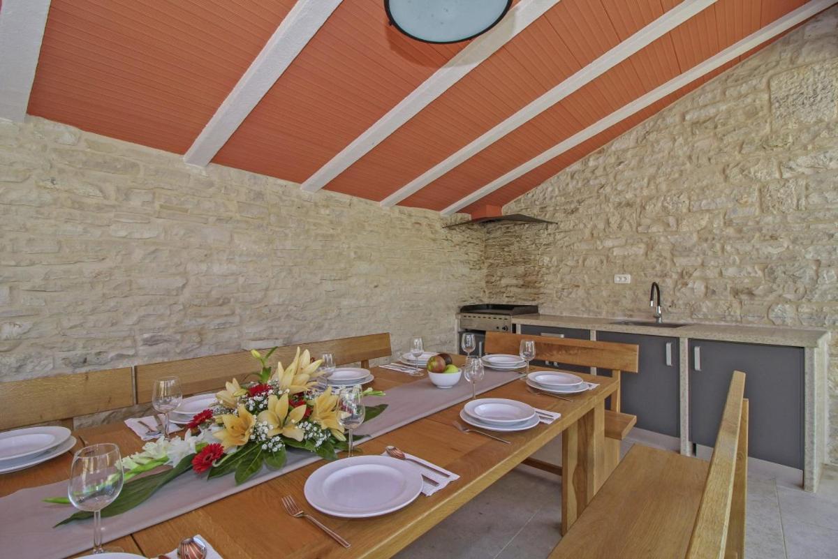 Villa Marija in Pekici  Svetvinčenat Dış mekan fotoğraf